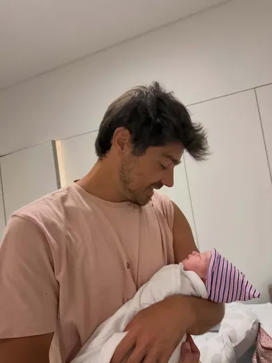Kelly Bailey, Lourenço Ortigão