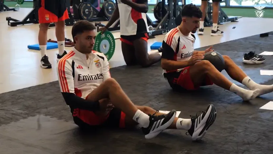 Lateral-esquerdo marroquino já trabalha no Seixal