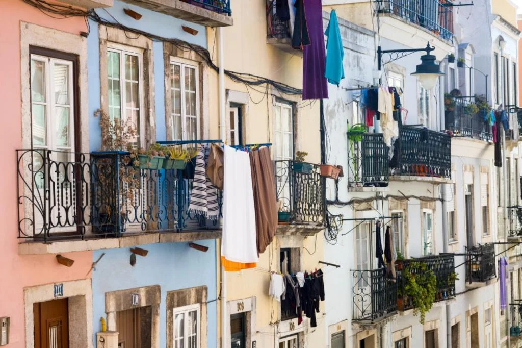 Portugal Offers Total Tax Exemption to Landlords Who Cut Rent by 20%