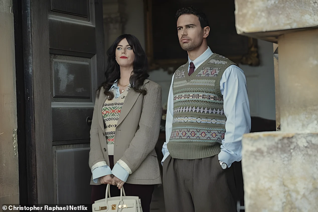 The new glimpse at the upcoming series shows James